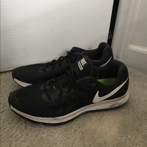 Running shoes